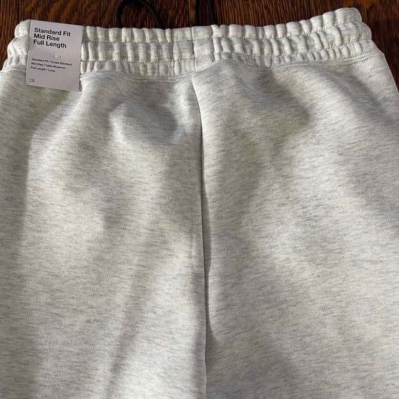 Nike fleece sweatpamts - Picture 5 of 8